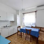 In With Two-bedrooms 7 Apartament *