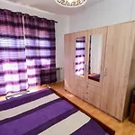 In With Two-bedrooms 7 Apartament