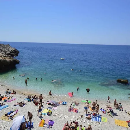 In With Two-bedrooms 7 * Pula