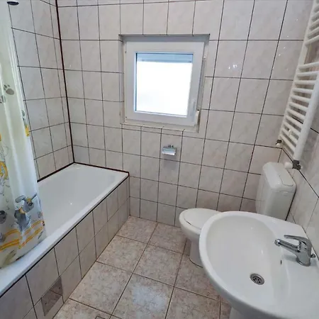 Apartment In With Two-bedrooms 7 *