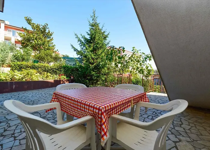 Apartment In With Two-bedrooms 7 Pula