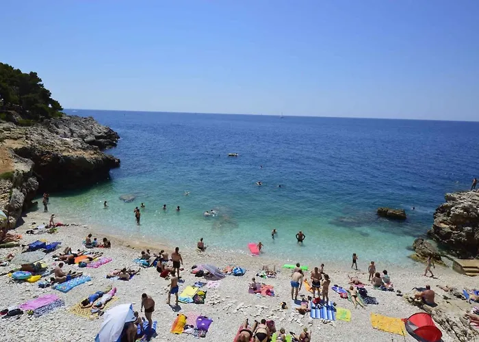In With Two-bedrooms 7 * Pula